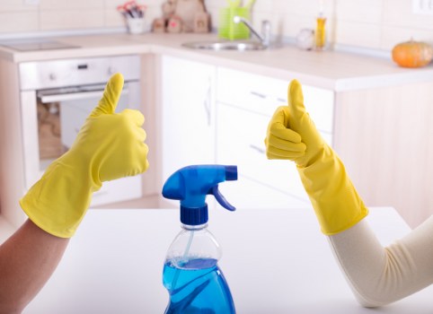 Professional carpet cleaning service for a SW18 home interior