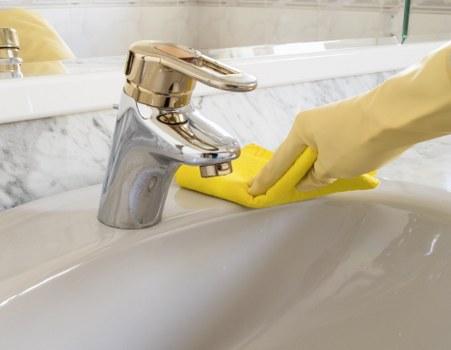 Local curtain cleaning for offices and homes across SW18